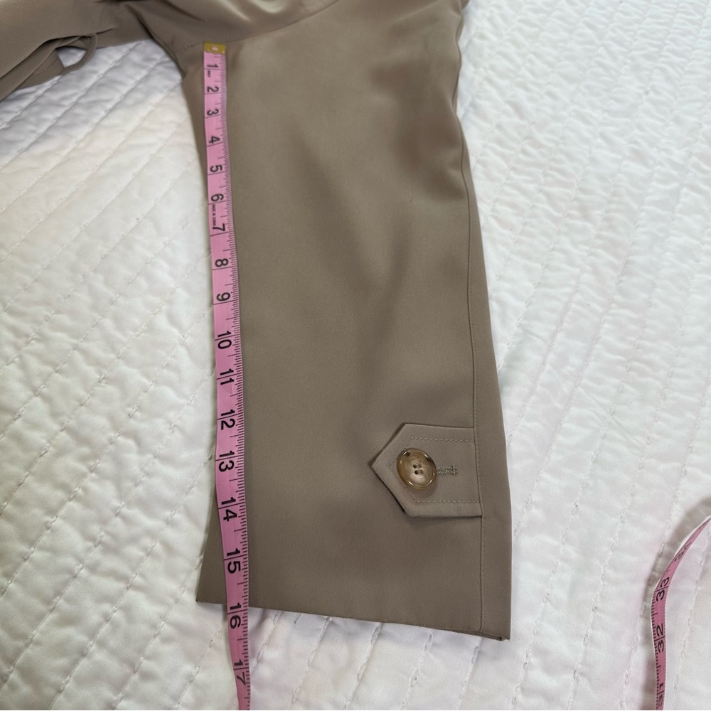 Gallery Women's Tan Belted Trench Coat With Pockets - Picture 15 of 15